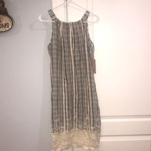 Hope and Harlow light blue striped dress